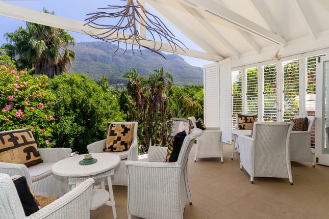 Country house for sale in Valley, Hout Bay, Cape Town, Western Cape, South Africa