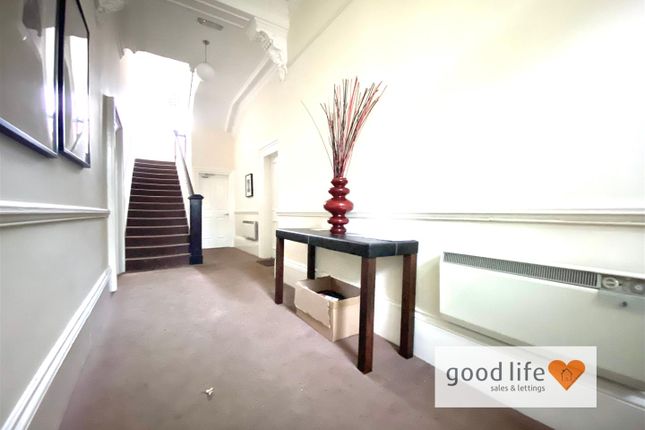 1-bed flat on Flat 4 house 15, Thornhill Gardens, Sunderland, £76,000