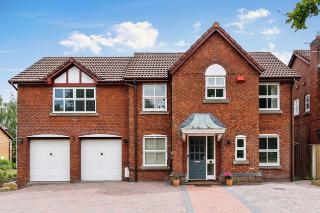 Detached house for sale in Kingsbury Close, Appleton, Warrington, Cheshire WA4