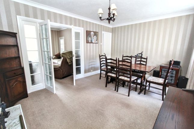 6, Simpson Street, Ryton photo 4