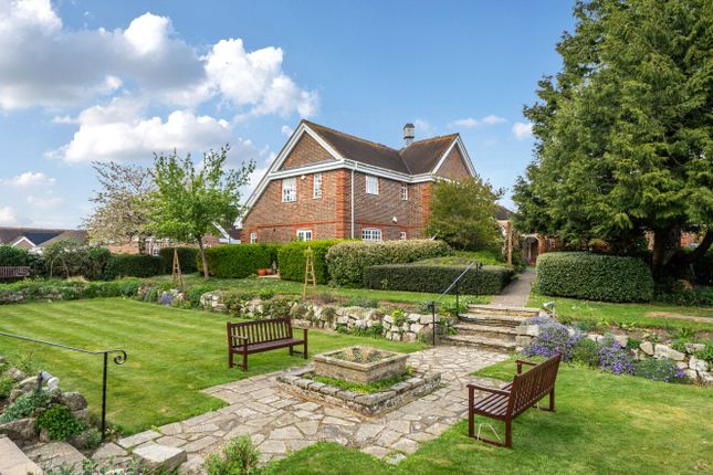 2-bed house on 11, Britwell Drive, Castle Village, Hertfordshire, £400,000