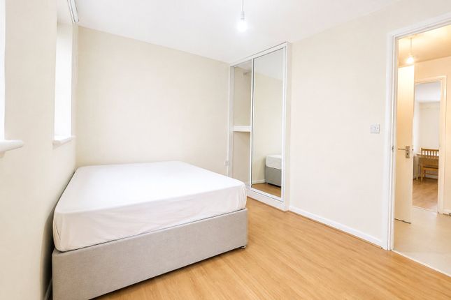17, Hispano Mews, Middlesex photo 5