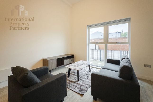 5 Muslin Street, Salford photo 2
