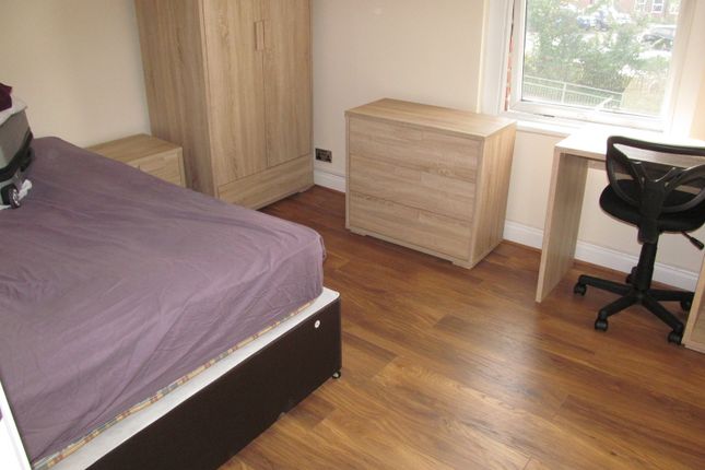 Wokingham Road, Reading photo 3