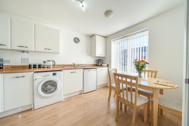 49 Dragon Rise, Taunton photo 4