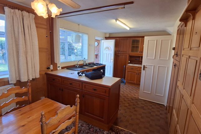 6, Buildwas Road, Telford photo 3