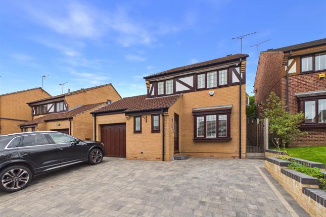 3-bed detached on Parkgate Drive, Sheffield, £350,000