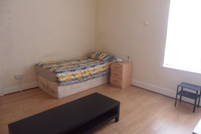 Shared accommodation to rent in Leyton Road, Birmingham