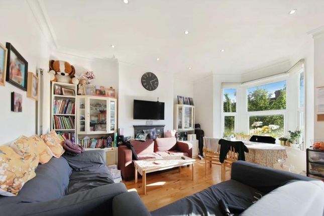 Wendover Road, London photo 2