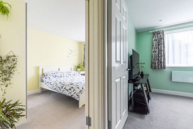 60a, Windsor Way, Polegate photo 3