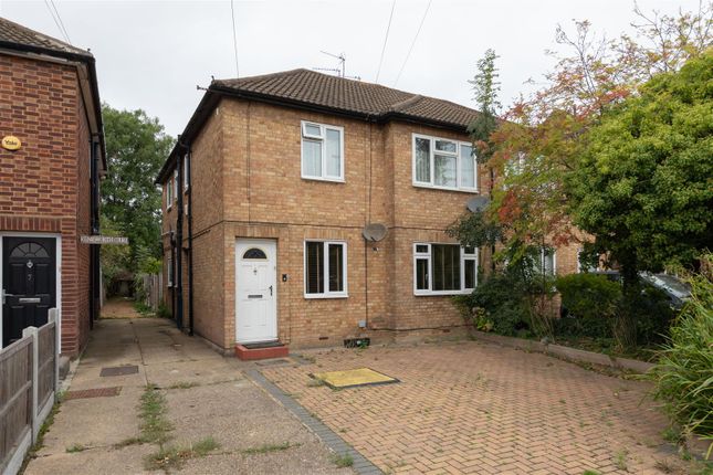 Heathcote Grove E4