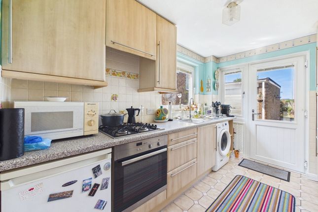 12, Shelston Tor Drive, Paignton photo 3