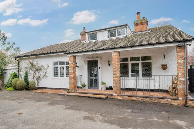 Thumbnail Detached house for sale in Wendover Road, Stoke Mandeville, Aylesbury