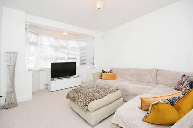 Semi-detached house for sale in Hogarth Avenue, Brentwood