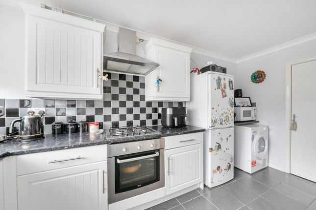 36, Pryors Green, Bognor Regis photo 3