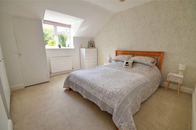 29, Lagham Park, Surrey photo 2
