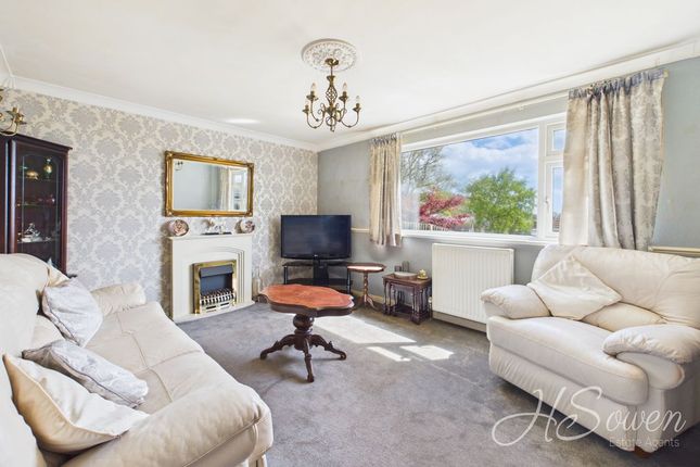 54, Velland Avenue, Torquay photo 3