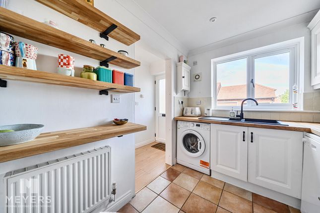 24 St Andrews View, Milborne St Andrew, Blandford Forum photo 4