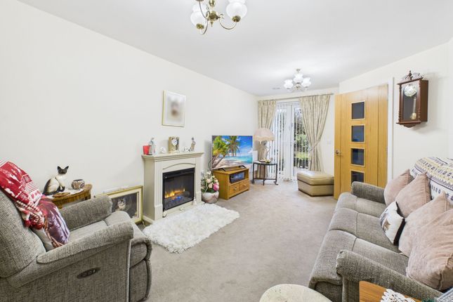 Apt 7, Fairway View Elloughton Road, Brough photo 3