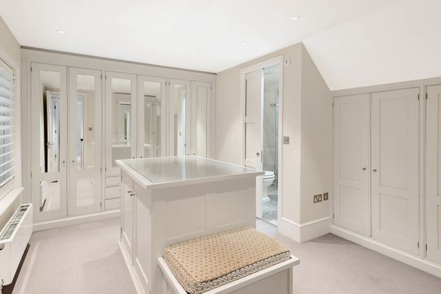Mews house for sale in Montagu Mews West, London