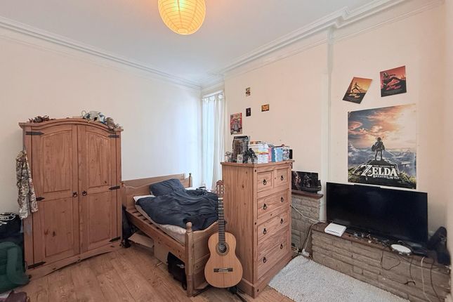 271, NOTTINGHAM photo 5