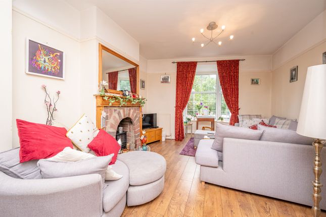 72, Rothwell Road, Kettering photo 3