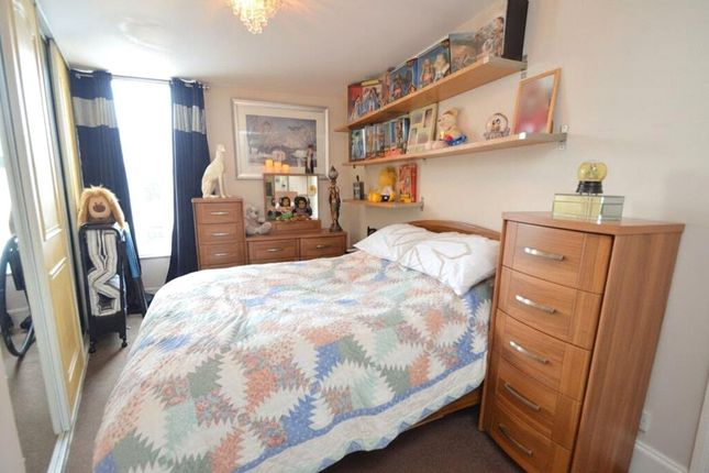 26a,, Brunswick Place, Devon photo 3