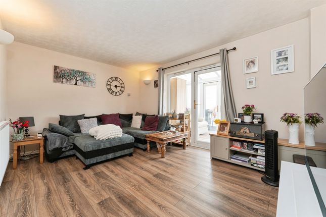 5, Kingsmead Court, Ely photo 4