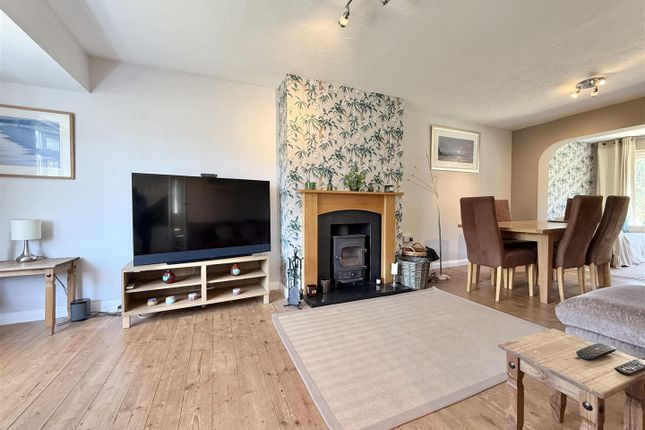 4, Orchard Grove, Brixham photo 3