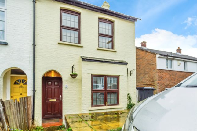 2-bed semi-detached on 21, Cromwell Road, Surrey, £375,000