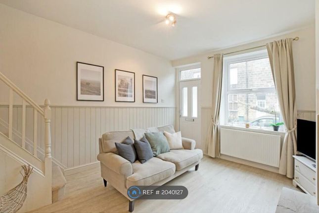 Terraced house to rent in Wellington Road, Ilkley