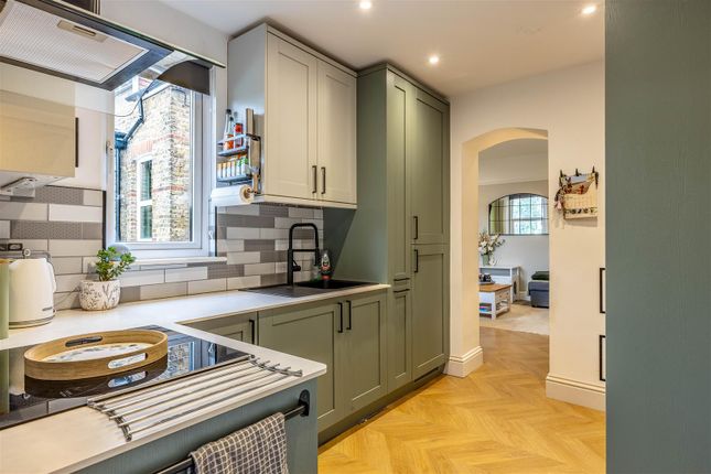 38B, Genesta Road, Westcliff-On-Sea photo 3