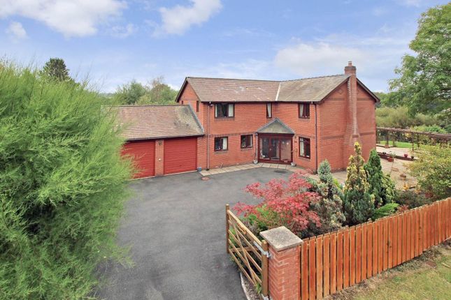 Thumbnail Detached house for sale in Crossgates, Llandrindod Wells