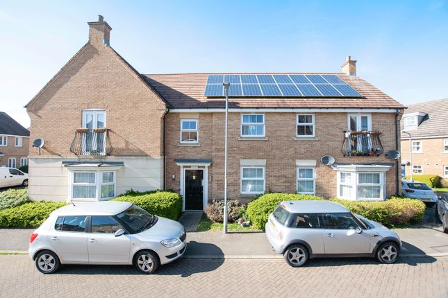 2-bed flat on 31 Bluebell Close, Wellingborough, £150,000