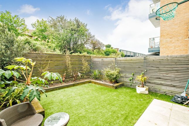 21, Salt Marsh Road, Shoreham-By-Sea photo 4