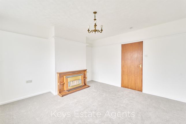 31, Bridgwood Road, Stoke-On-Trent photo 5