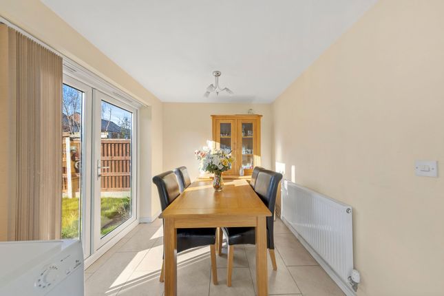 6 Castleton Drive, Warrington photo 4