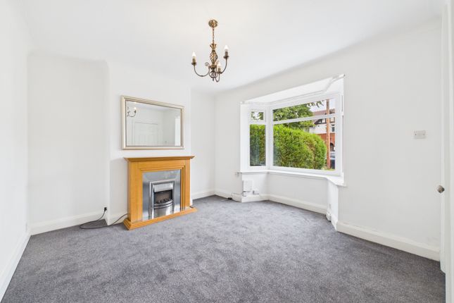 53, Dodsworth Avenue, York photo 3