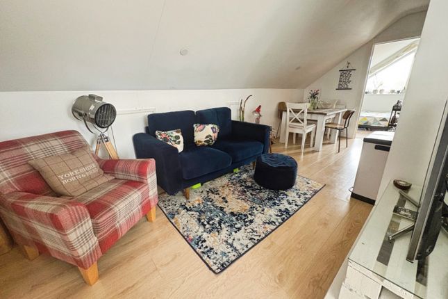 Flat 16 Leigh Brook Mews, 53, Pavilion Drive, Leigh-On-Sea photo 2