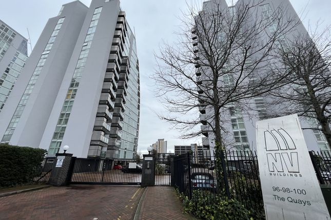 Thumbnail Flat for sale in Nv Buildings, The Quays, Salford