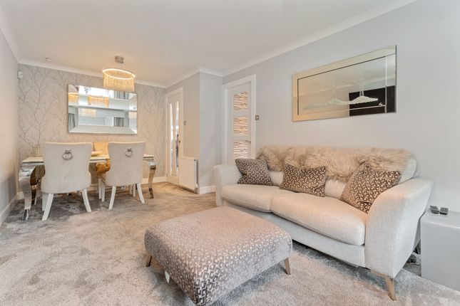 90 Broompark Crescent, Airdrie photo 4