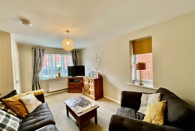 3, Croft House Way Bolsover, Chesterfield photo 4