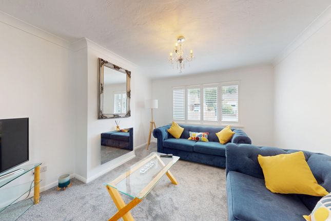 46, Bournewood, Hamstreet photo 2