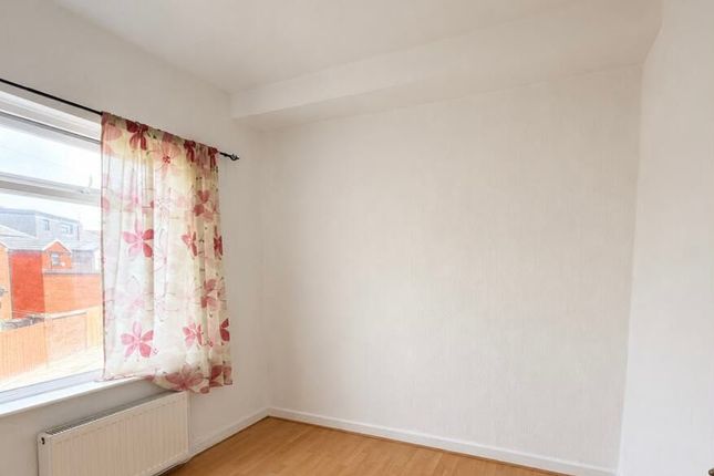 1, Gloster Street, Bolton photo 4