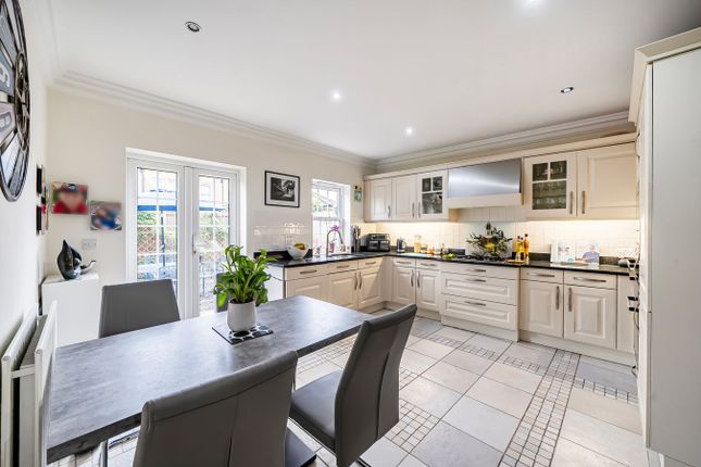 7, Brockwell Avenue, Beckenham photo 4