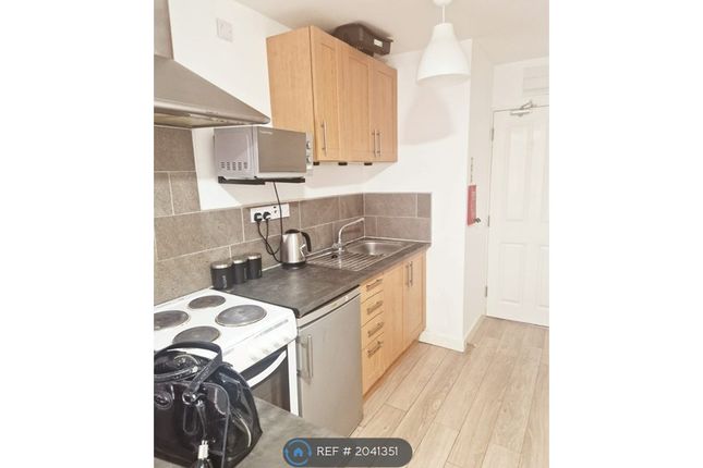 Flat to rent in Bramble Street, Coventry