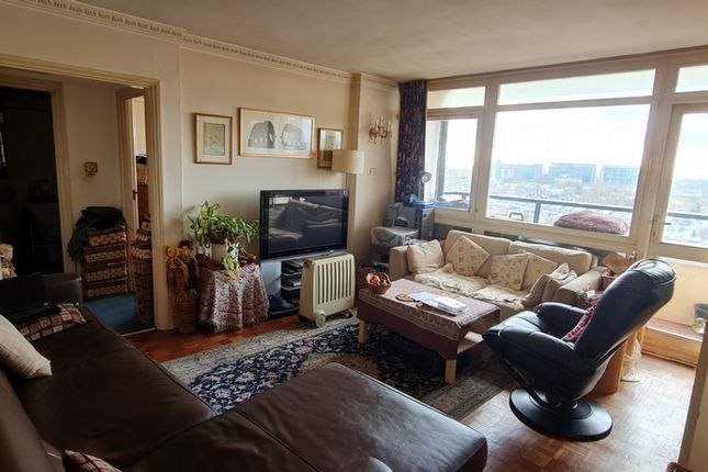 Flat for sale in Maida Vale, London