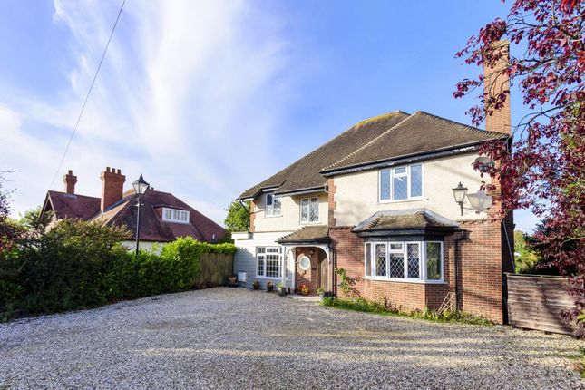 Thumbnail Detached house to rent in Benham Hill, Thatcham