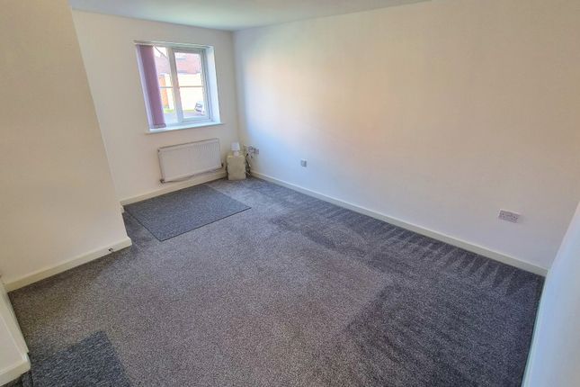 45, Sandpit Drive, Leicester photo 2