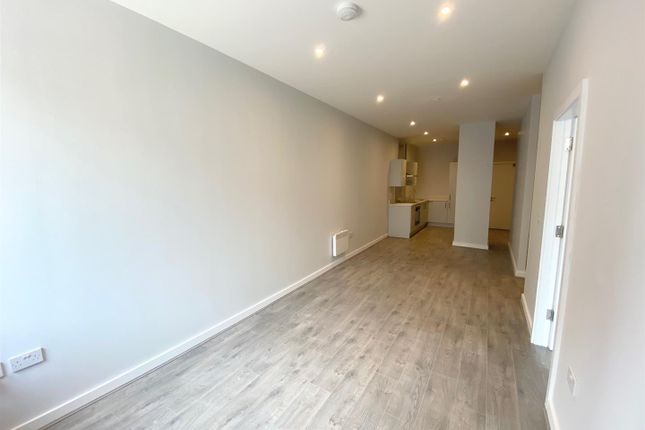 Apartment 54, Sky Gardens, 16, Crosby Road North, Liverpool photo 4